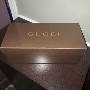 Gucci rubber flats